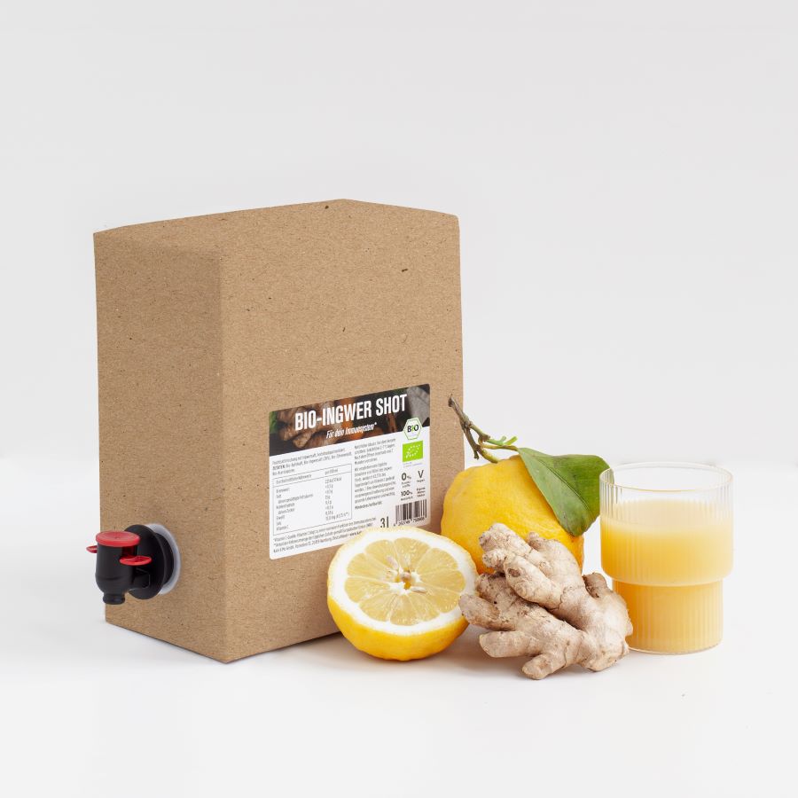 Ingwer BIB mit Zitrone, Ingwerknolle und Glas